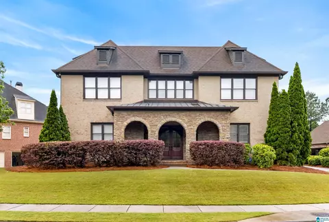 795 Hampden Place Cir, Vestavia Hills, AL 35242