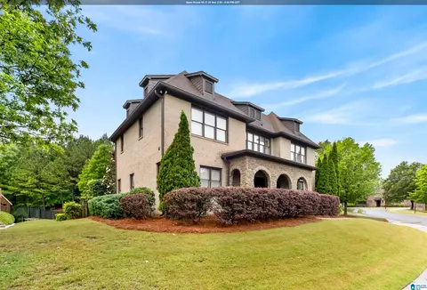 795 Hampden Place Cir, Vestavia Hills, AL 35242