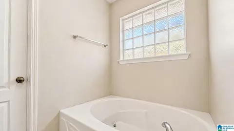 Bath - 220 Cedar Mdw, Maylene, AL 35114 photo 1 of 2