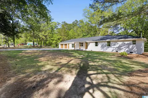Exterior - 620 Dee Dr, Warrior, AL 35180 photo 4 of 6