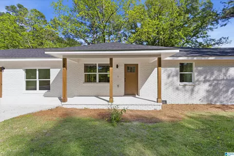 Exterior - 620 Dee Dr, Warrior, AL 35180 photo 2 of 6