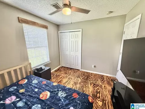 Bedroom - 222 Kenyon Dr, Ohatchee, AL 36271 photo 7 of 11
