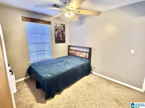 Bedroom - 222 Kenyon Dr, Ohatchee, AL 36271 photo 9 of 11