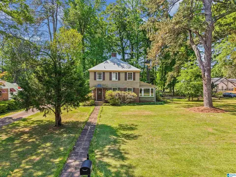 115 Oak St, Trussville, AL 35173