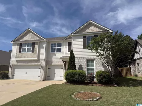 359 Rock Dr, Gardendale, AL 35071