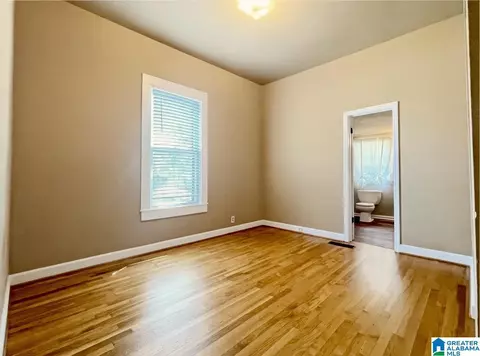 Bedroom - 301 1st Ave, Clanton, AL 35045 photo 4 of 8
