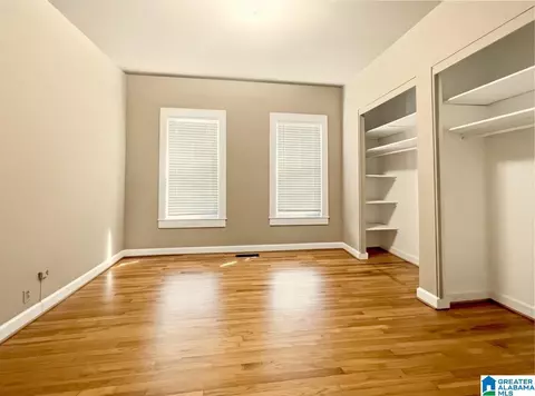 Bedroom - 301 1st Ave, Clanton, AL 35045 photo 2 of 8