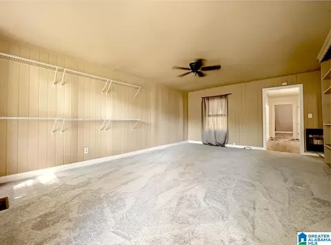 Bedroom - 301 1st Ave, Clanton, AL 35045 photo 8 of 8