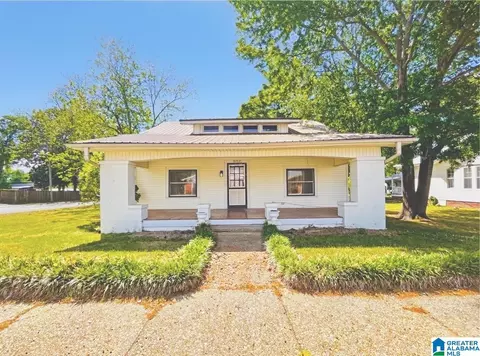 301 1st Ave, Clanton, AL 35045