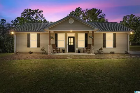 8027 Loggins Rd, Bessemer, AL 35022