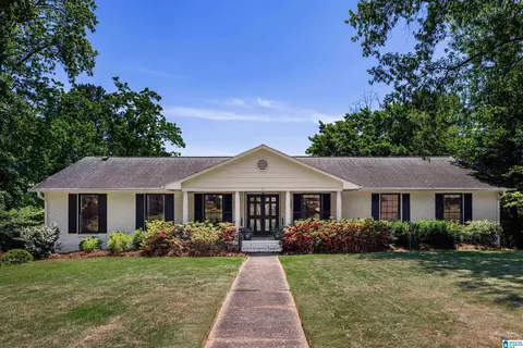 3871 Spring Valley Rd, Mountain Brook, AL 35223