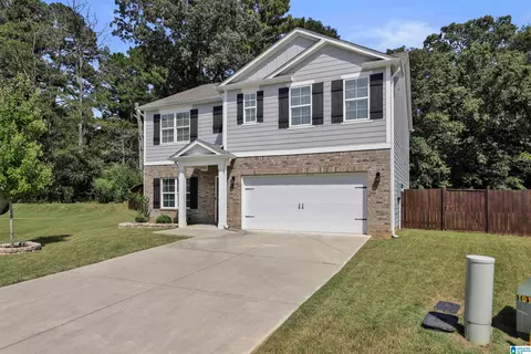 824 Valley Cir, Leeds, AL 35094