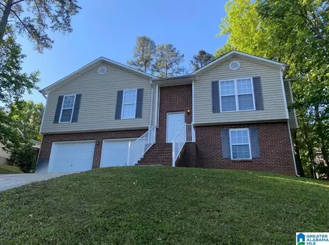 1737 Molly Ln, Birmingham, AL 35235