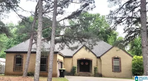 562 Pinecrest Dr, Childersburg, AL 35044
