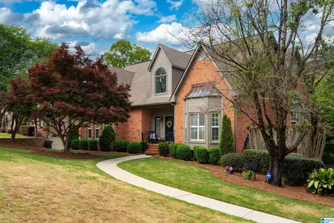 3548 Chippenham Dr, Birmingham, AL 35242