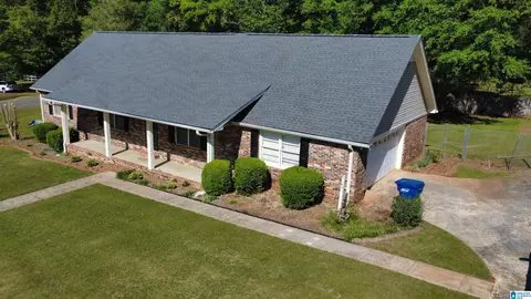 100 Hilltop Cir, Talladega, AL 35160