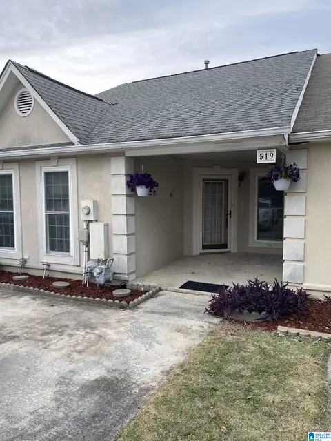 519 Canyon Park Dr, Pelham, AL 35124