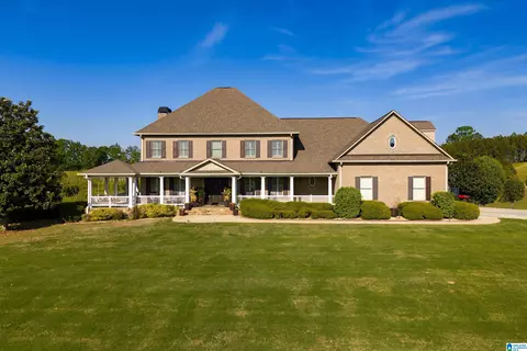 401 Southern Ln, Helena, AL 35080