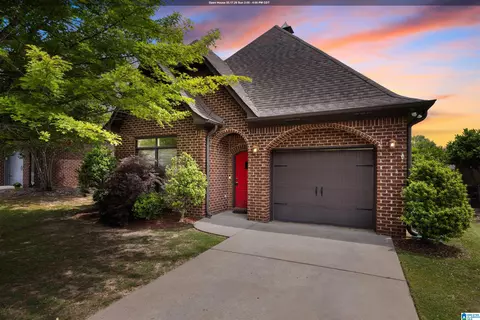 1165 Overlook Dr, Trussville, AL 35173
