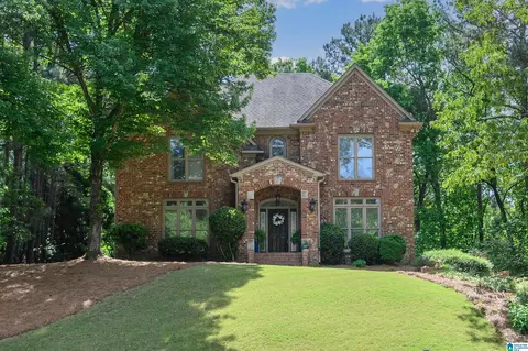 194 Brook Trace Dr, Hoover, AL 35244