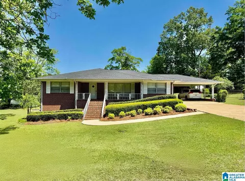 115 5th Ave N, Pell City, AL 35125