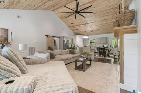 20878 Sycamore Rd, Mc Calla, AL 35111