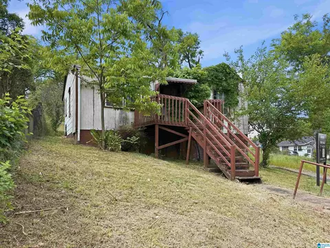 1438 Fred L Shuttlesworth Dr, Birmingham, AL 35234