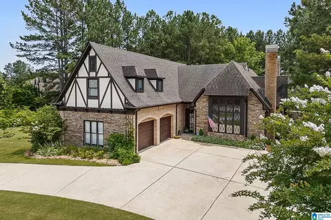 1050 Dunsmore Dr, Chelsea, AL 35043