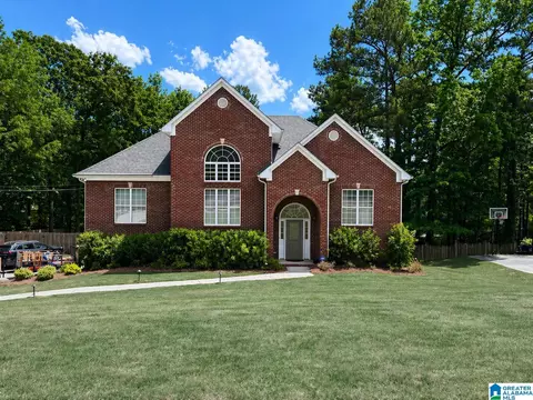 289 Woodbury Dr, Sterrett, AL 35147