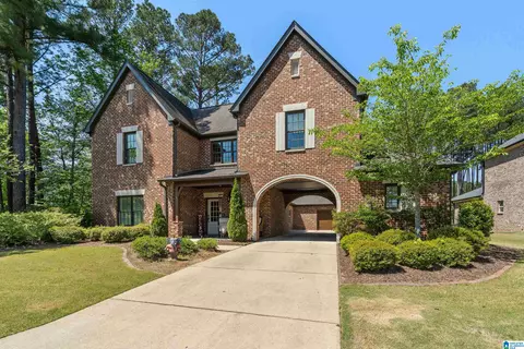 301 Kilkerran Ln, Pelham, AL 35124