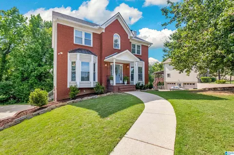 5032 Knoll View Cir, Hoover, AL 35244