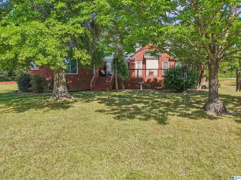 Exterior - 1610 Hinkle Rd, Clanton, AL 35045 photo 7 of 12