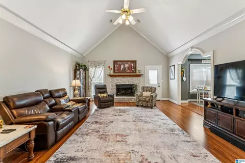 Living - 1610 Hinkle Rd, Clanton, AL 35045 photo 1 of 1