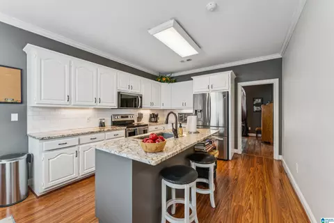 Kitchen - 1610 Hinkle Rd, Clanton, AL 35045 photo 1 of 4