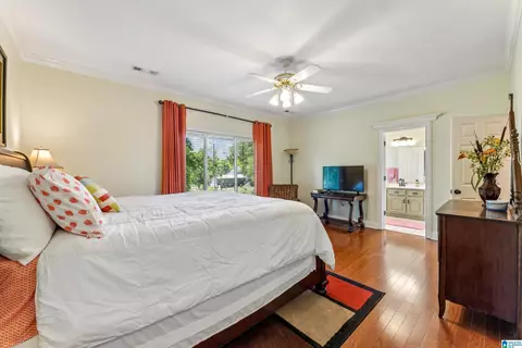 Bedroom - 1610 Hinkle Rd, Clanton, AL 35045 photo 3 of 5