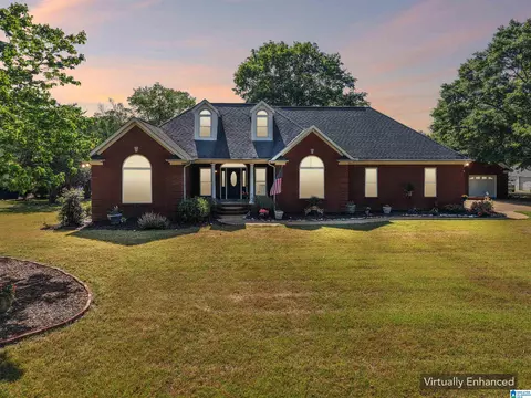 Exterior - 1610 Hinkle Rd, Clanton, AL 35045 photo 2 of 12