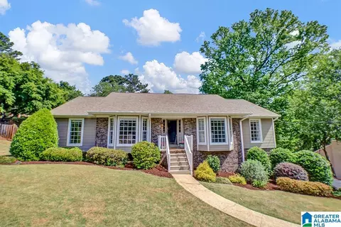 100 Cliffwood Ln, Hoover, AL 35226