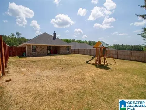 2106 Turquoise Ln, Calera, AL 35040