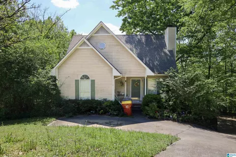 1101 Shadow Creek Dr NE, Birmingham, AL 35215