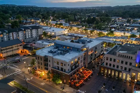 1830 29th Ave S #440, Homewood, AL 35209