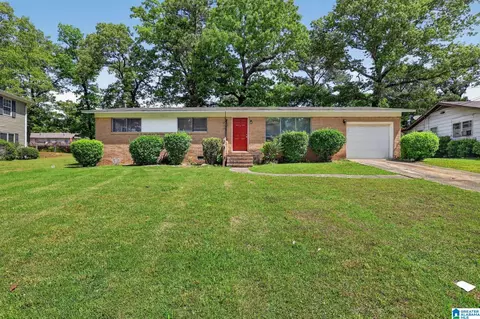 1313 Woodfall Dr, Midfield, AL 35228