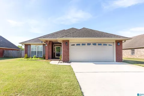 3032 Belmont Dr, Moody, AL 35004