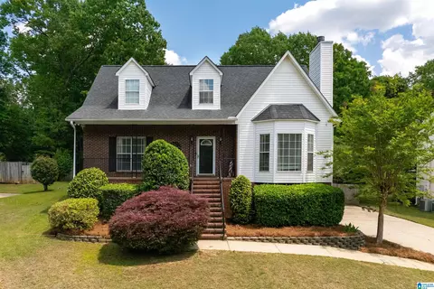 8620 Lake Dr, Helena, AL 35022