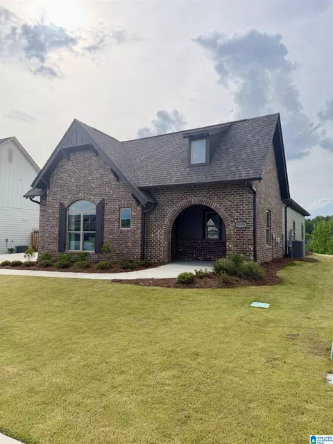 5100 Simms Rdg, Pelham, AL 35124