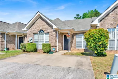 3081 Summit Ln, Fultondale, AL 35068