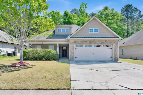 145 Stonebriar Dr, Calera, AL 35040