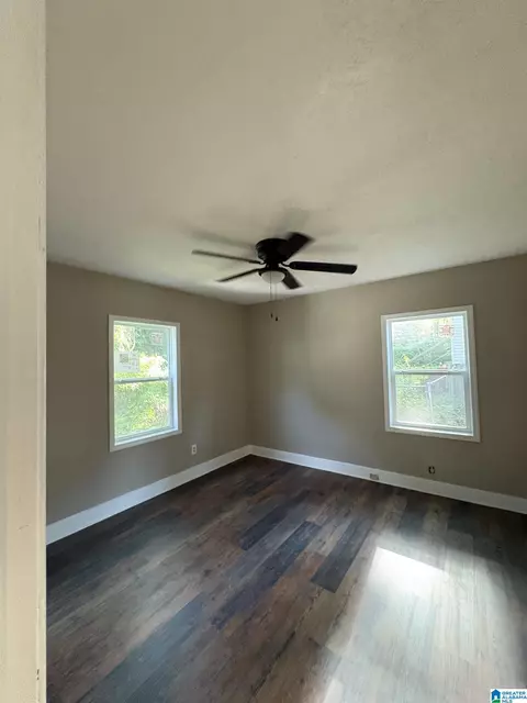 Bedroom - 1304 E 11th St, Anniston, AL 36207 photo 1 of 3
