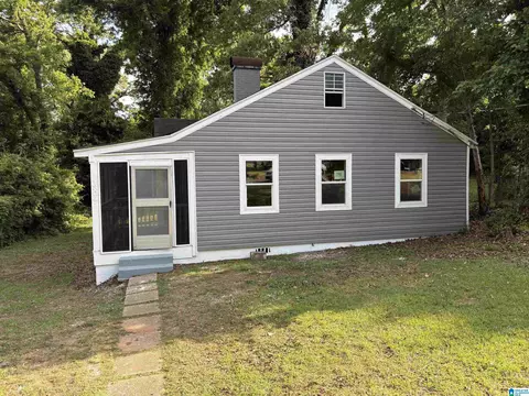 1304 E 11th St, Anniston, AL 36207