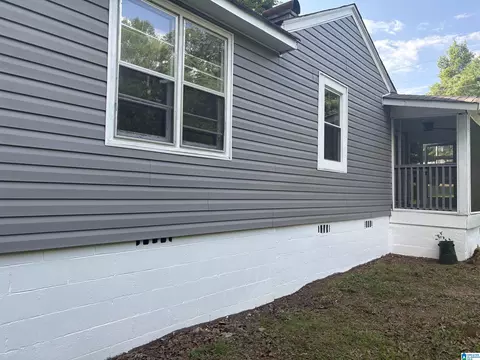 Exterior - 1304 E 11th St, Anniston, AL 36207 photo 16 of 18