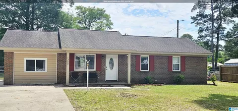 1205 Cagle St NE, Hanceville, AL 35077